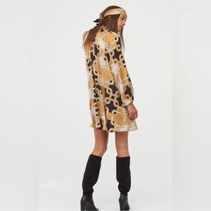 Richard Allan X H&M Swing Mini Dress, Standup Collar, Vintage Design,  Size 4